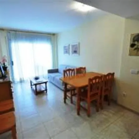 Lluis Millet 52 Apt1 Hotel 3*
